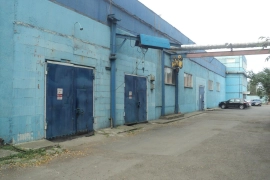 Производственный цех с кран-балкой.